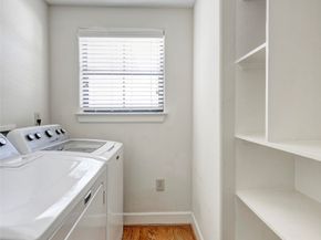 1602 Elgin Street 13, Houston TX 77004