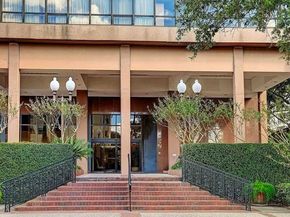 5150 Hidalgo Street 1503, Houston TX 77056