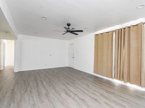 4915 Cruse Road, Houston TX 77016