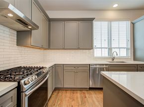 2810 Grand Fountains Drive B, Houston TX 77054