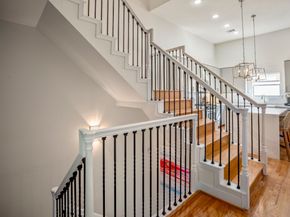 5841 Darling Street C, Houston TX 77007