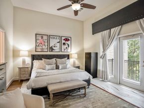 5841 Darling Street C, Houston TX 77007