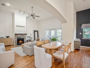 5841 Darling Street C, Houston TX 77007