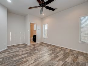 2227 Chenevert Street, Houston TX 77003