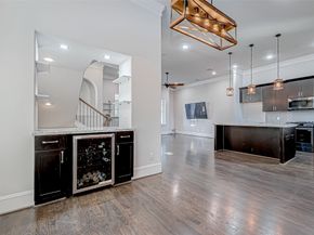 2227 Chenevert Street, Houston TX 77003