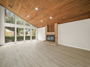 3010 Manila Lane, Houston TX 77043