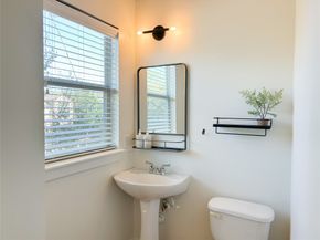 1128 W 26th Street, Houston TX 77008