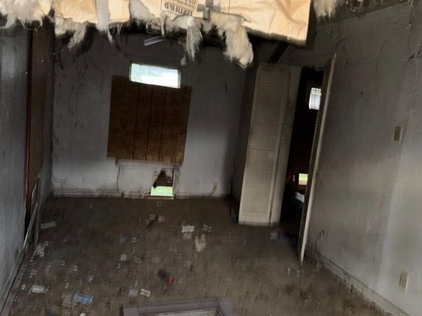 5118 Senior Street, Houston TX 77016