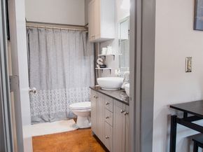 2205 Mckinney Street 309, Houston TX 77003