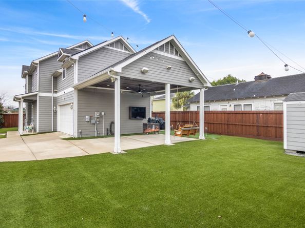 7341 Avenue E, Houston TX 77011