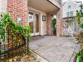 15622 Broad Street, Sugar Land TX 77478