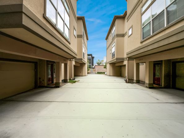 4506 Feagan Street B, Houston TX 77007