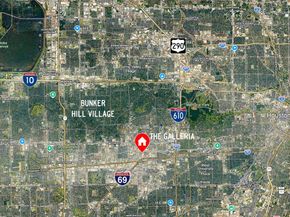 6111 Beverly Hill Street 32, Houston TX 77057