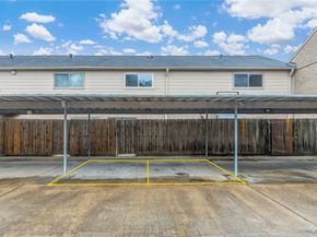 6111 Beverly Hill Street 32, Houston TX 77057