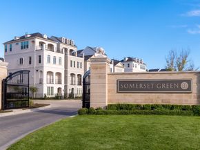 3603 Kensington Gardens Lane, Houston TX 77055