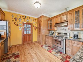 313 Byrne Street, Houston TX 77009