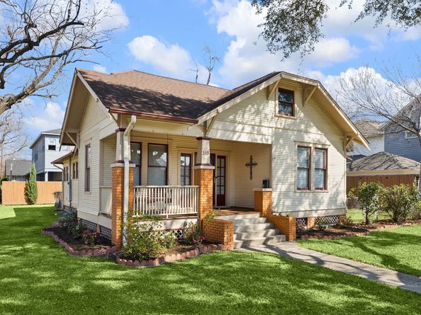 313 Byrne Street, Houston TX 77009