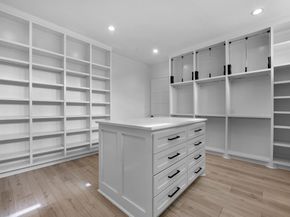 943 W 31st Street, Houston TX 77018