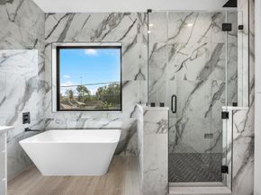 943 W 31st Street, Houston TX 77018