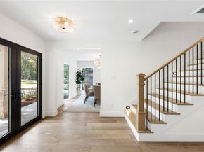 814 Azalea Street, Houston TX 77018