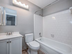 3923 Issacks Way, Sugar Land TX 77479