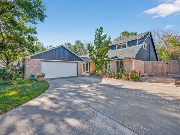 1426 Heathwood Drive, Houston TX 77077