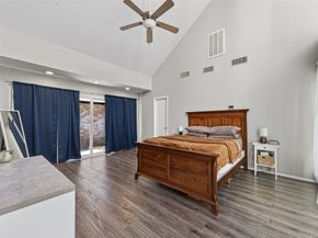 1426 Heathwood Drive, Houston TX 77077