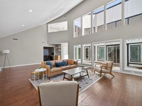 1426 Heathwood Drive, Houston TX 77077