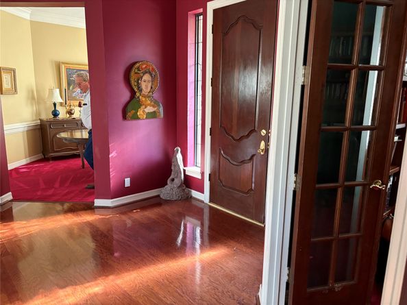 24602 W Kingscrest Circle, Spring TX 77389