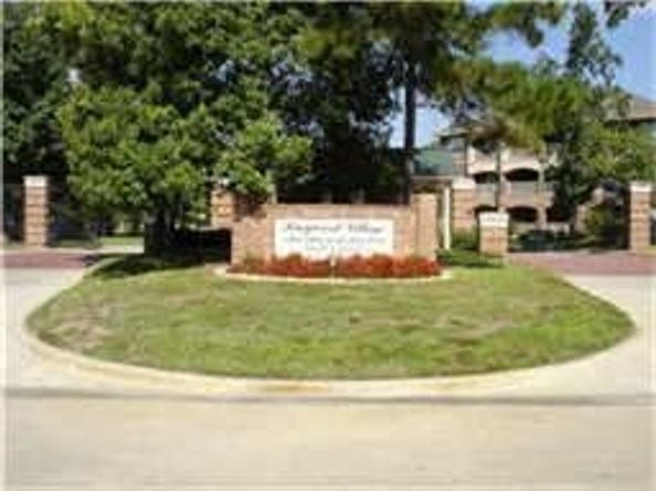 2815 Kings Crossing Drive 319, Kingwood TX 77345
