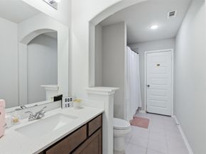 16927 Burke Lake Lane, Houston TX 77044