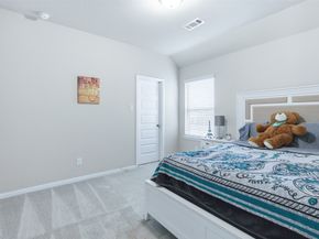 16927 Burke Lake Lane, Houston TX 77044