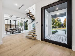 431 W 30th Street, Houston TX 77018