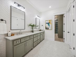 431 W 30th Street, Houston TX 77018