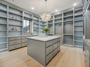 431 W 30th Street, Houston TX 77018