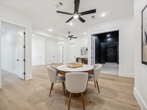 431 W 30th Street, Houston TX 77018