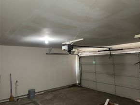 6354 Ivyknoll Drive, Houston TX 77035