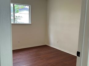 6354 Ivyknoll Drive, Houston TX 77035