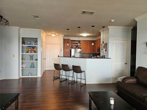 1711 Old Spanish Trail 313, Houston TX 77054