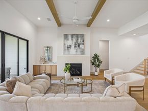 1622 Candlelight Lane, Houston TX 77018