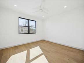 1622 Candlelight Lane, Houston TX 77018