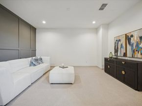 1622 Candlelight Lane, Houston TX 77018