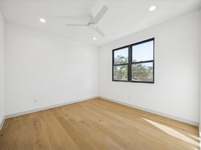 1622 Candlelight Lane, Houston TX 77018