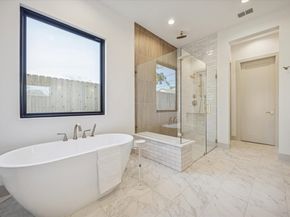 1622 Candlelight Lane, Houston TX 77018