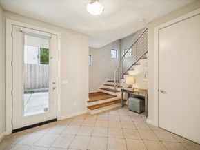 220 Detering Street, Houston TX 77007