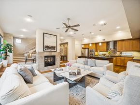 220 Detering Street, Houston TX 77007