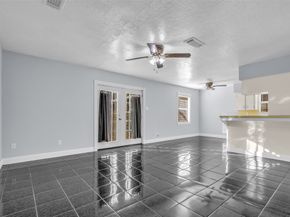 7226 Kingsway Drive, Houston TX 77087