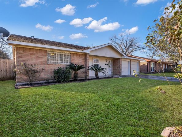 7226 Kingsway Drive, Houston TX 77087