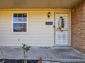 7226 Kingsway Drive, Houston TX 77087