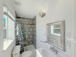 3352 Ozark Street, Houston TX 77021